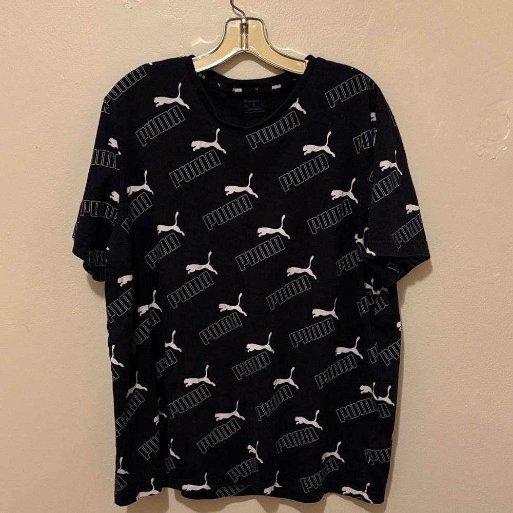 Puma Men's Black and White Logo T-Shirt